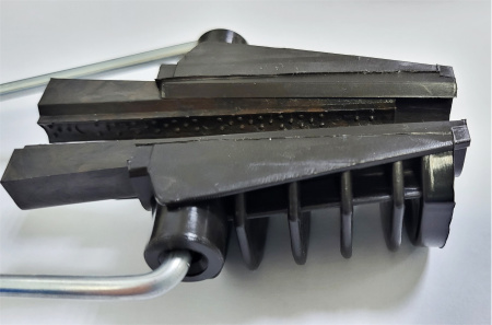 Зажим пластиковый Н-3 предназначен для крепления самонесущего оптического кабеля от 4 до 7мм с усилием до 1,5кН Зажим пластиковый Н-3 предназначен для крепления самонесущего оптического кабеля от 4 до 7мм с усилием до 1,5кН